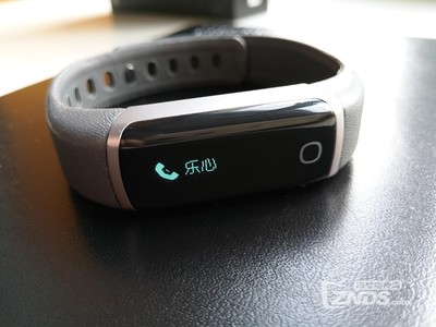 奢華腕帶，舒適體驗(yàn)——樂(lè)心ZIVA智能手環(huán)深度評(píng)測(cè)