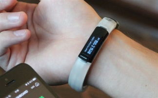 智能手環(huán)的未來(lái) 從運(yùn)動(dòng)伴侶到多功能體感終端